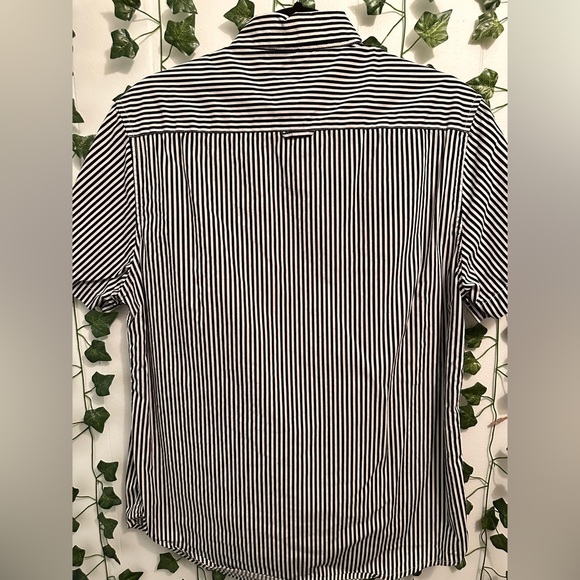 D & F Ricky Singh White & Black Striped Button Down Dress shirt - Picture 2 of 4